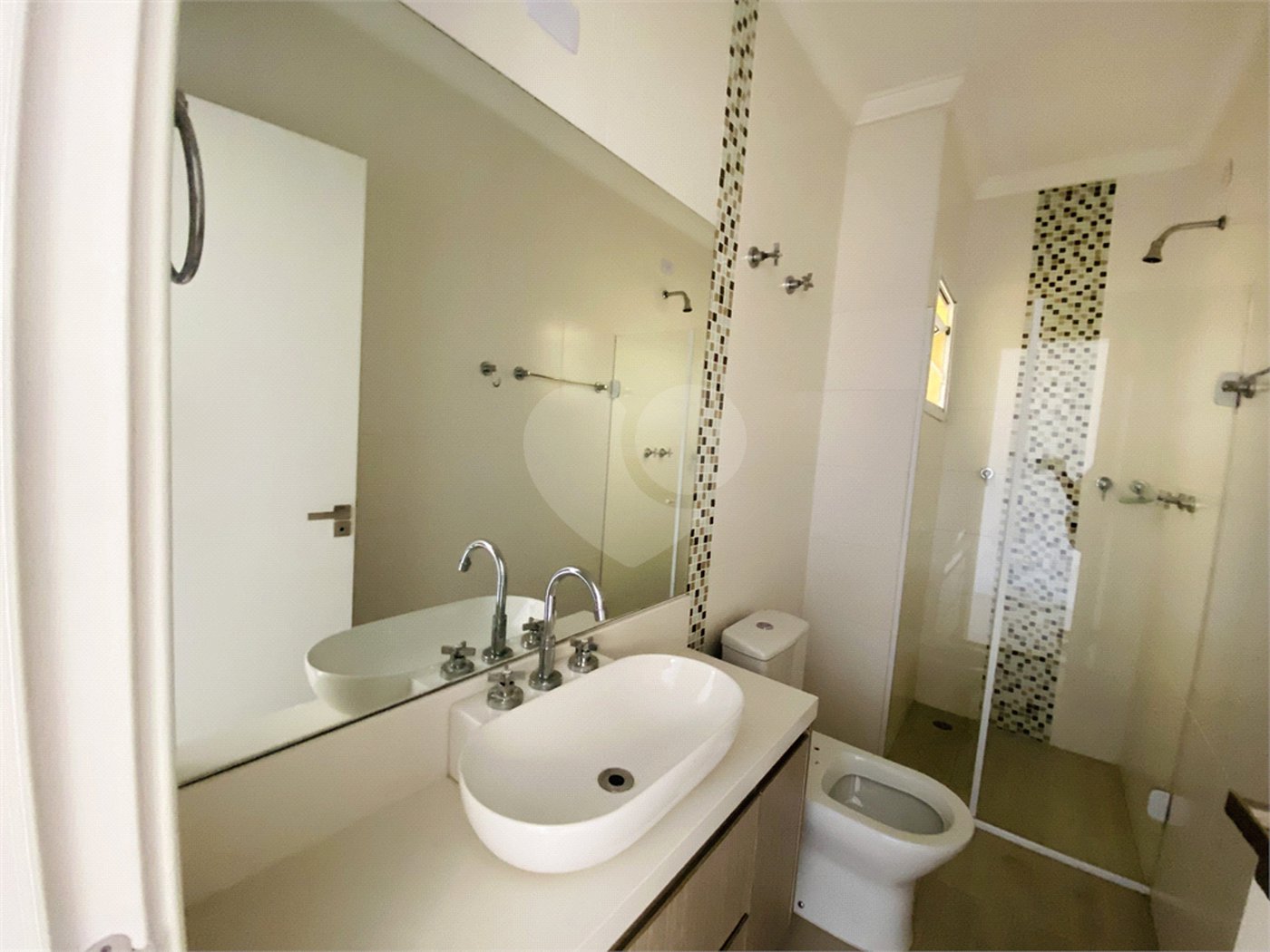Apartamento à venda com 3 quartos, sendo 1 suíte, em Baeta Neves, São Bernardo do Campo, SP