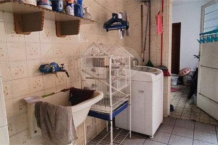 Sobrado à venda com 5 quartos, sendo 2 suítes, em Vila Trujillo, Sorocaba, SP