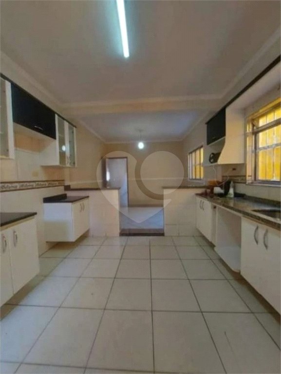 Sobrado à venda com 3 quartos, sendo 1 suíte, em Vila Piauí, São Paulo, SP