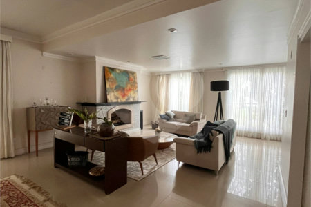 Casa à venda com 5 quartos, sendo 4 suítes,  no condomínio Terras de Santa Clara, Jacareí - SP