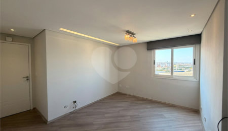 Apartamento à venda com 2 quartos em Sítio Pinheirinho, São Paulo, SP