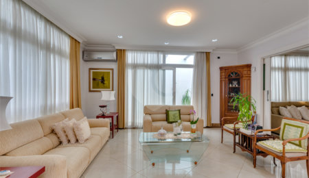 Casa à venda com 2 suítes em Alto da Boa Vista, São Paulo, SP