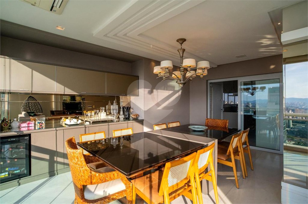 Apartamento à venda com 4 quartos, sendo 3 suítes, em Alto da Mooca, São Paulo, SP