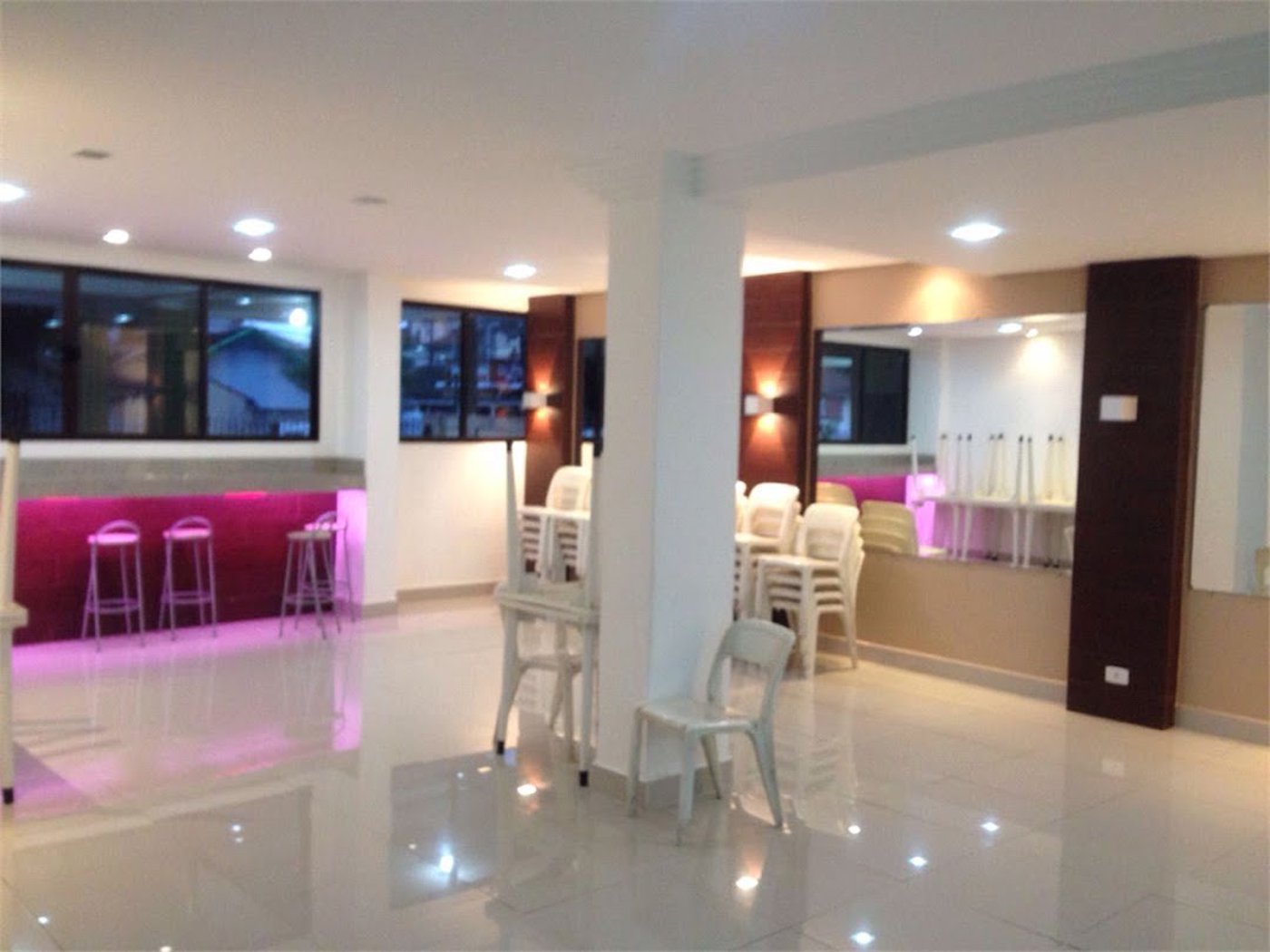 Apartamento Residencial à venda, Embaré, Santos - AP1948.