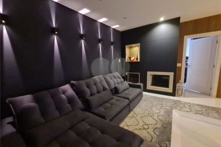 Triplex à venda com 4 suítes em Vila Oliveira, Mogi das Cruzes, SP
