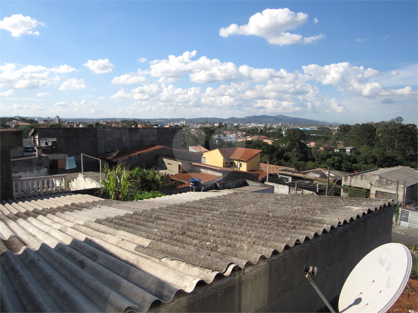 Casa à venda com 2 quartos, sendo 1 suíte, em Cidade Edson, Suzano, SP