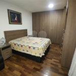 Casa à venda com 3 suítes no condomínio Morada das Hortênsias, São Paulo - SP