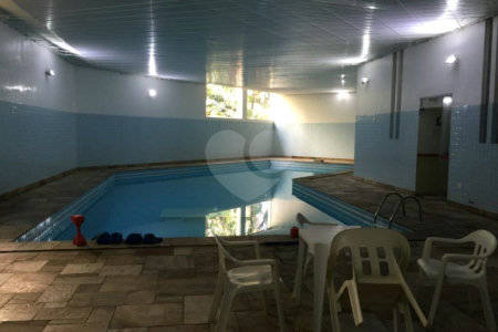 Apartamento à venda com 4 quartos, sendo 3 suítes, em Bosque da Saúde, São Paulo, SP