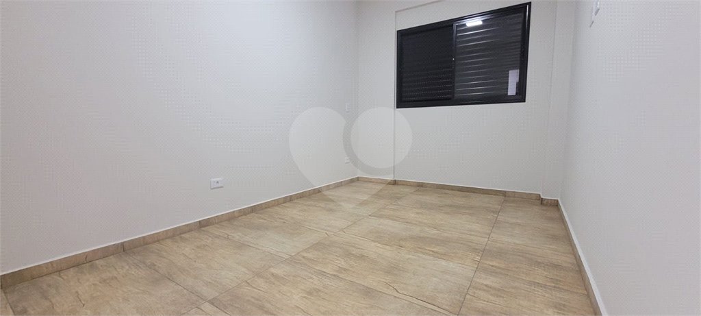 Apartamento para alugar com 2 quartos, sendo 1 suíte, em Jardim Carambeí, São Roque, SP
