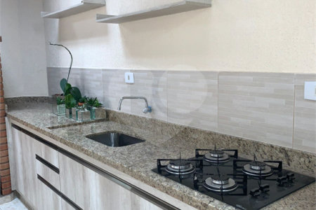 Casa à venda com 3 quartos, sendo 1 suíte, em Residencial Bosque dos Ipês, São José dos Campos, SP