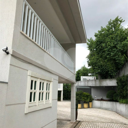 Casa em condomínio à venda com 4 quartos, sendo 6 suítes, em Fazenda Morumbi, São Paulo, SP