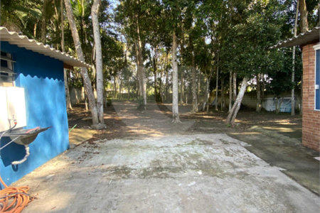 Chácara à venda com 4 quartos, sendo 2 suítes, em Taiaçupeba, Mogi das Cruzes, SP