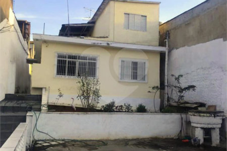 Casa à venda com 7 quartos, sendo 1 suíte, em Aliança, Osasco, SP