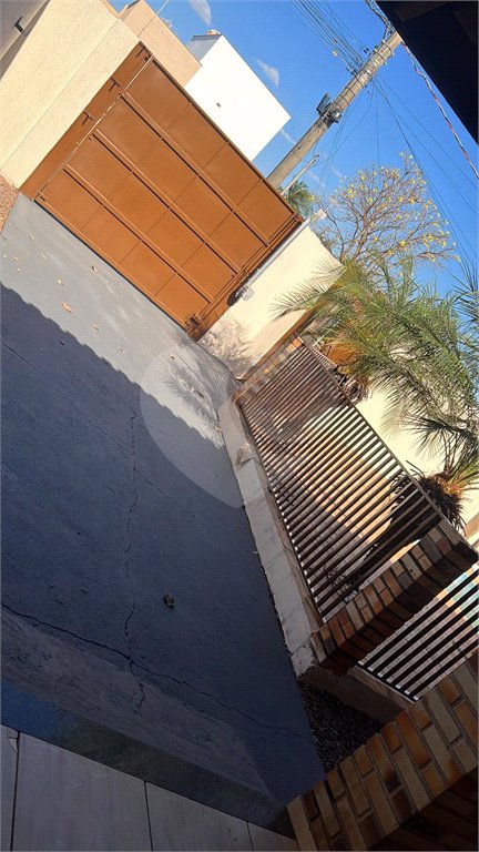 Casa à venda com 3 quartos, sendo 1 suíte, em Ipê, Três Lagoas, MS