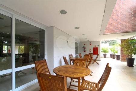 Apartamento à venda com 3 quartos, sendo 1 suíte, em Vila Morse, São Paulo, SP