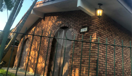 Casa Térrea à venda ou para alugar com 4 quartos, sendo 1 suíte,  em Tremembé, São Paulo, SP