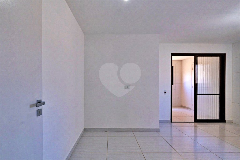 Apartamento à venda com 3 suítes em Campo Belo, São Paulo, SP