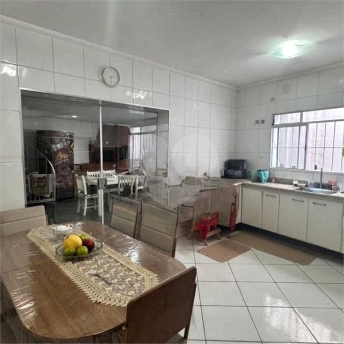 Sobrado à venda com 3 quartos, sendo 2 suítes, em Vila Maria Alta, São Paulo, SP