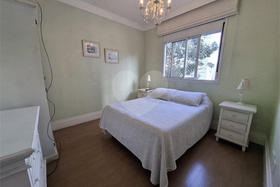 Apartamento à venda com 3 suítes em Santana, São Paulo, SP