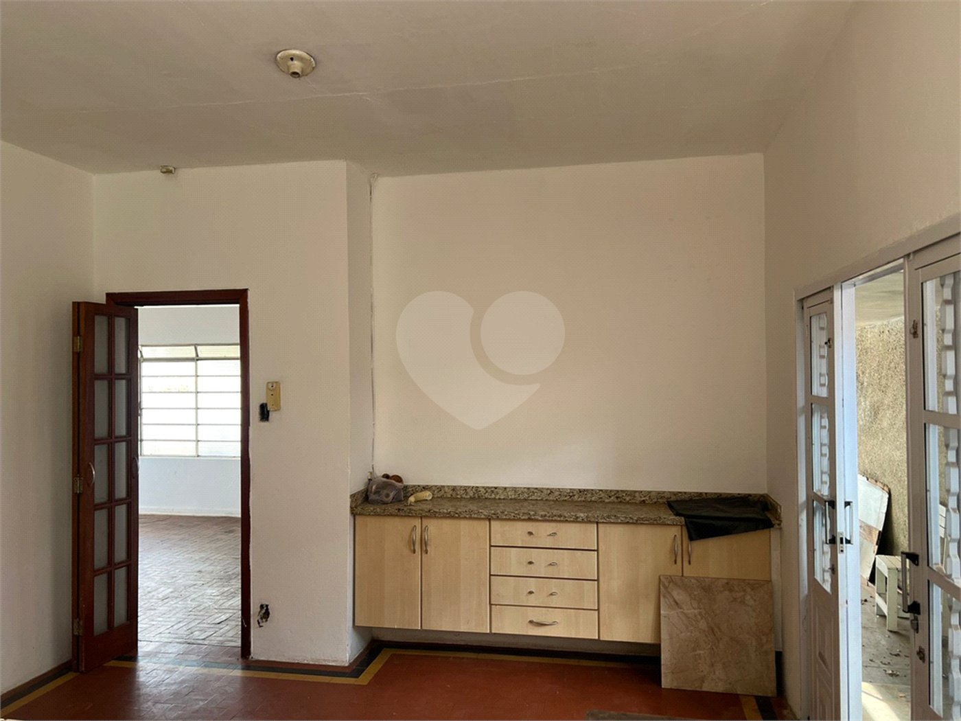 Casa à venda com 3 quartos, sendo 1 suíte,  em Jardim Itália, Itapetininga, SP