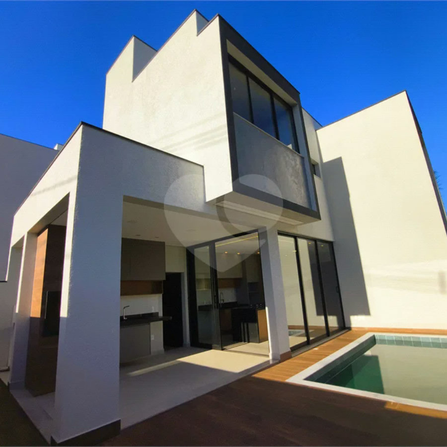 Casa à venda com 3 suítes no condomínio Terras de São Francisco, Sorocaba - SP