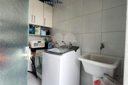 Casa à venda com 4 quartos, sendo 2 suítes, no condomínio Ibiti Royal Park, Sorocaba - SP