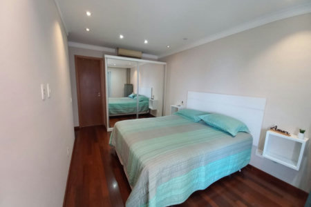 Apartamento com 2 dormitórios à venda, 97 m² por R$ 1.360.000,00 - Gonzaga - Santos/SP