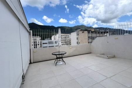 Apartamento à venda com 4 quartos, sendo 1 suíte,  em Tijuca, Rio de Janeiro, RJ