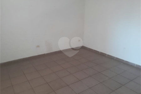 Sobrado à venda com 4 quartos, sendo 1 suíte,  em Jardim São Paulo(zona Norte), São Paulo, SP