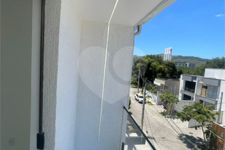 Casa à venda com 3 quartos, sendo 2 suítes, no condomínio Grand Park, Rio de Janeiro - RJ