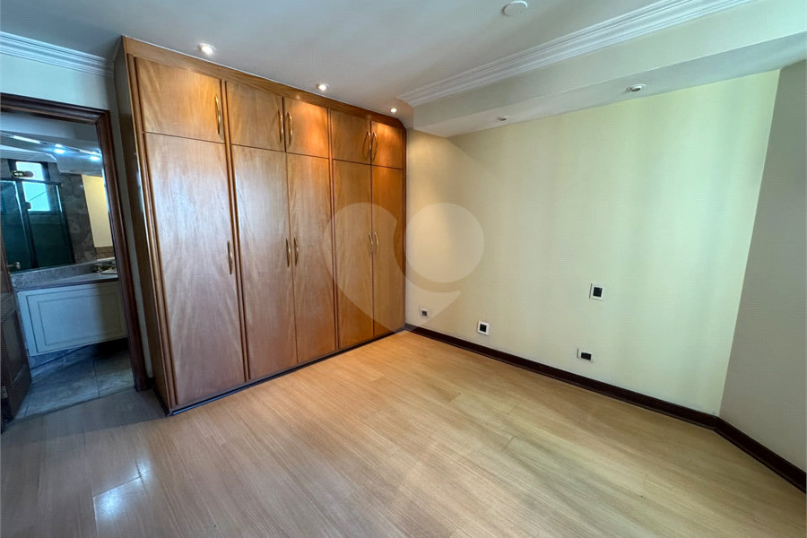 Apartamento à venda com 4 quartos, sendo 3 suítes, em Santana, São Paulo, SP