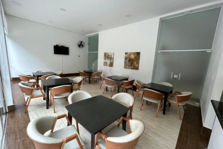 Apartamento à venda com 2 quartos, sendo 1 suíte,  em Vila Romana, São Paulo, SP