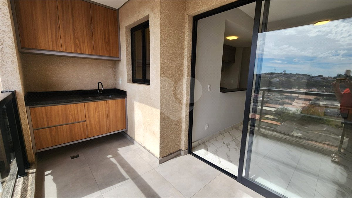 Apartamento à venda ou para alugar com 3 quartos, sendo 1 suíte,  em Chácara Nova Era, Valinhos, SP