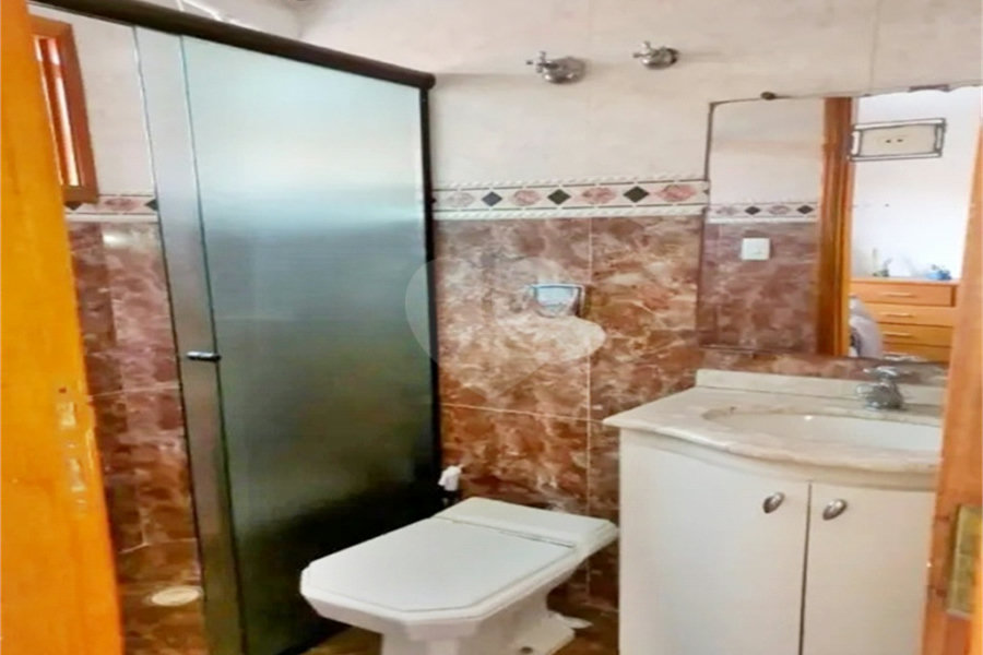 Casa à venda com 4 quartos, sendo 3 suítes, em Parada Inglesa, São Paulo, SP