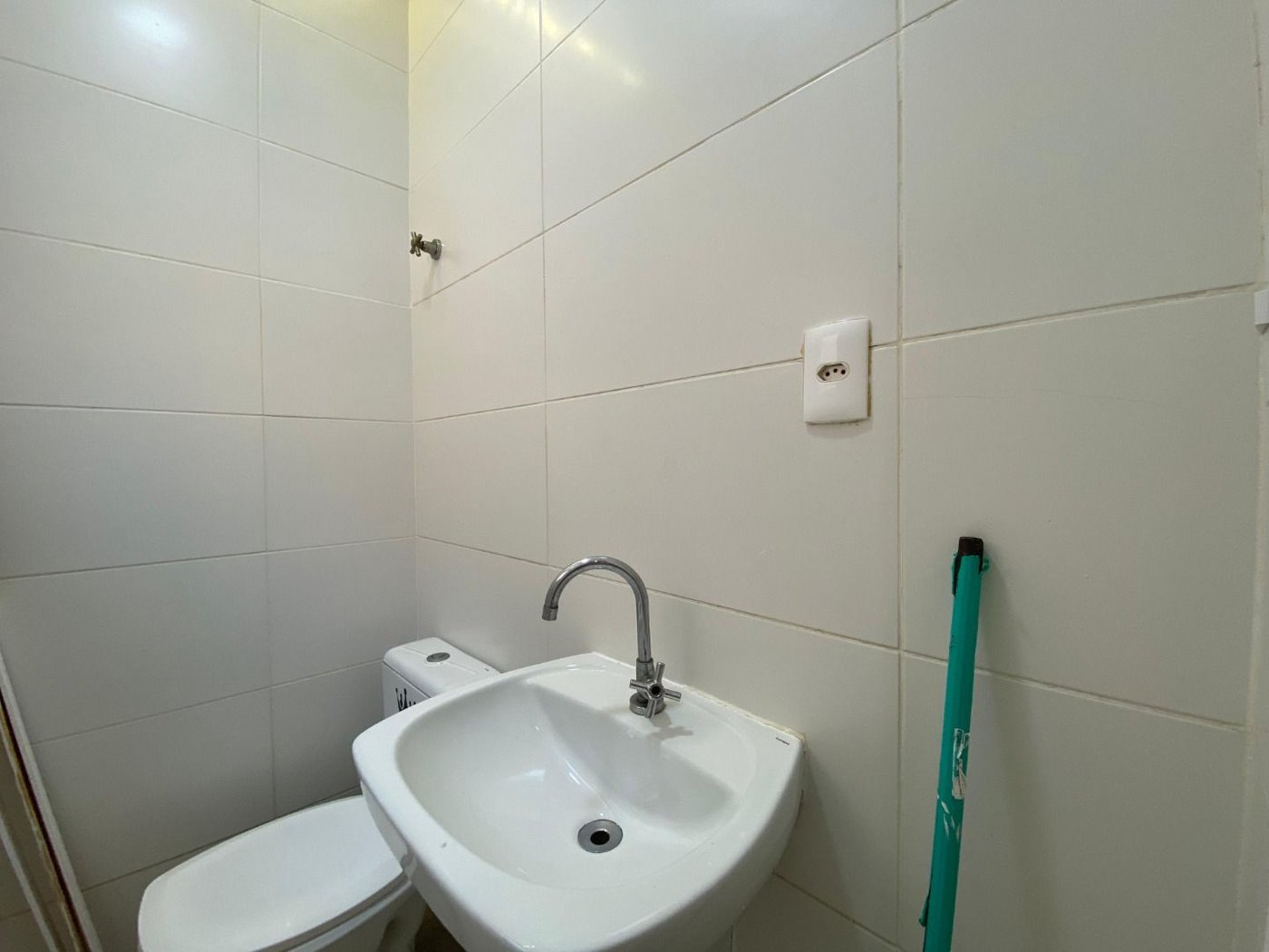 Casa com 2 dormitórios à venda, 106 m² por R$ 580.000,00 - Marapé - Santos/SP