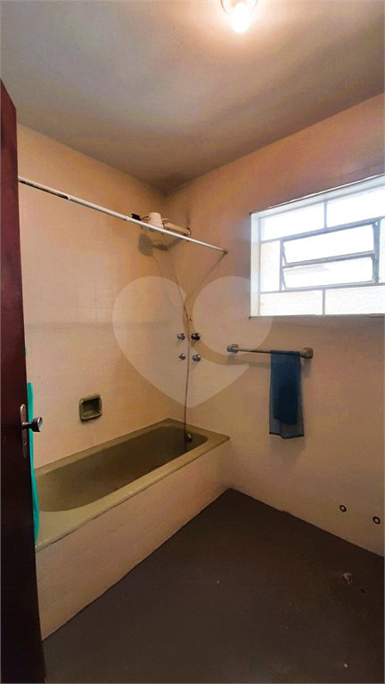 Sobrado à venda com 4 quartos, sendo 2 suítes, em Brooklin Paulista, São Paulo, SP