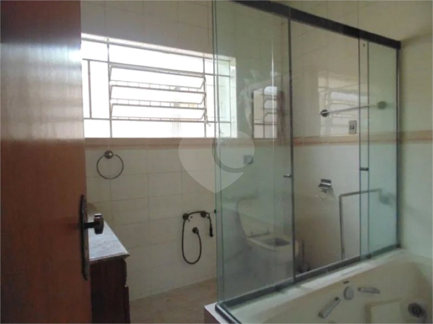Casa Térrea à venda com 3 quartos, sendo 1 suíte,  em Parque Jabaquara, São Paulo, SP