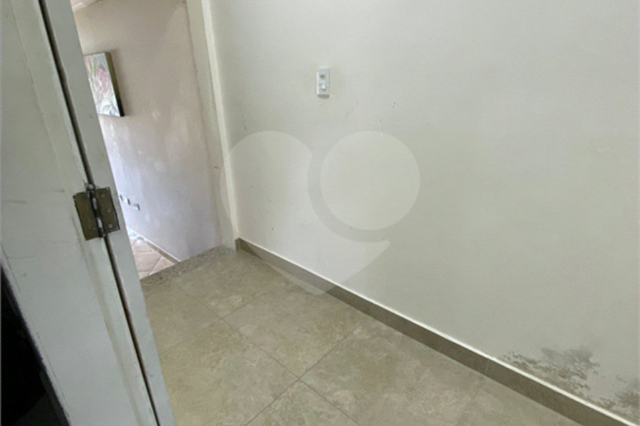 Casa à venda com 6 quartos, sendo 2 suítes,  em Luiz Fagundes, Mairiporã, SP