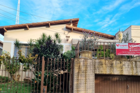 Casa à venda com 3 quartos no Centro, Vinhedo, SP
