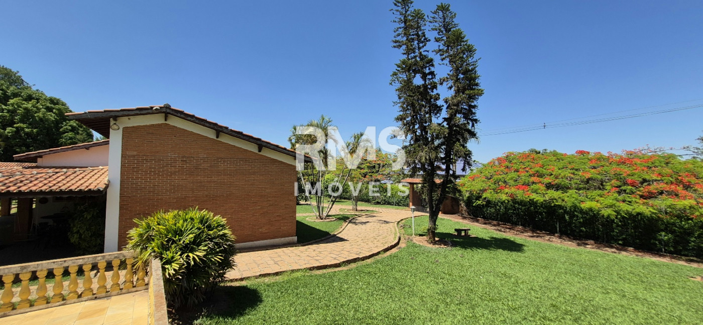 Chácara à venda com 4 quartos, sendo 1 suíte,  em Colinas do Mosteiro de Itaici, Indaiatuba, SP