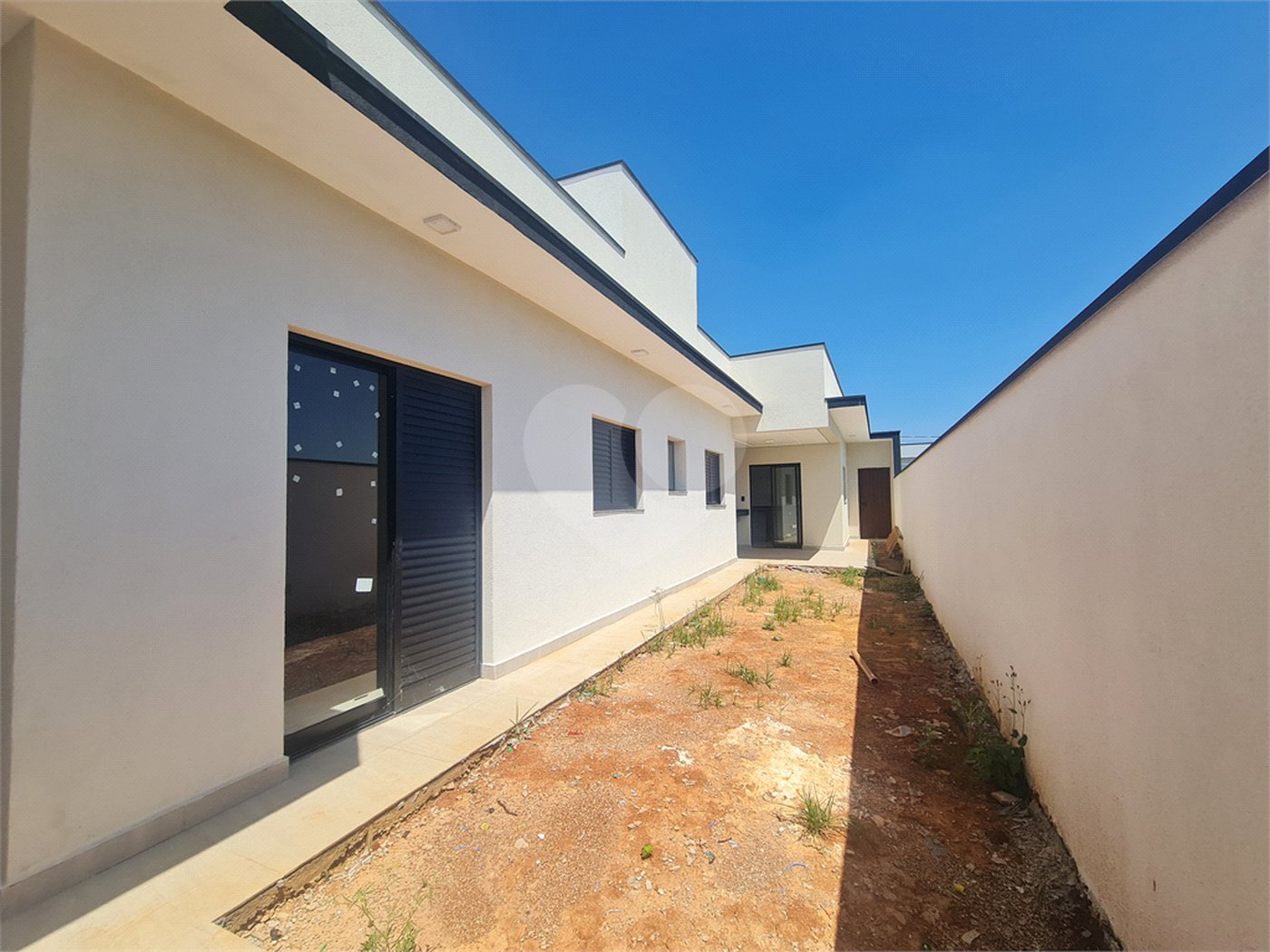 Casa à venda com 3 quartos, sendo 2 suítes, no condomínio Reserva Ipanema I, Sorocaba - SP