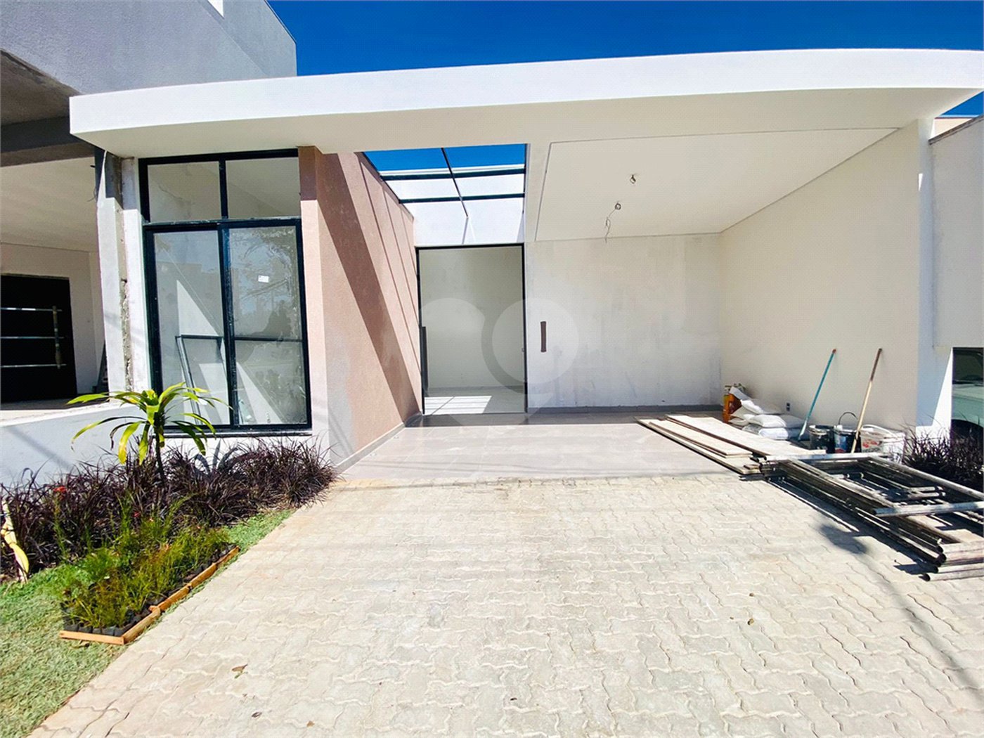 Casa à venda com 3 quartos, sendo 1 suíte, no condomínio Reserva Ipanema I, Sorocaba - SP