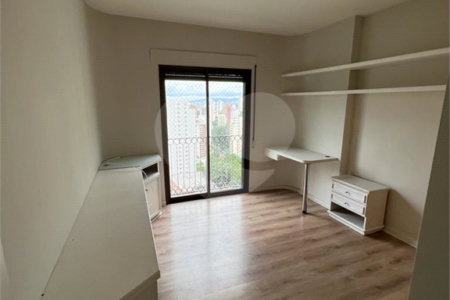 Apartamento à venda com 3 quartos, sendo 2 suítes,  em Vila Suzana, São Paulo, SP