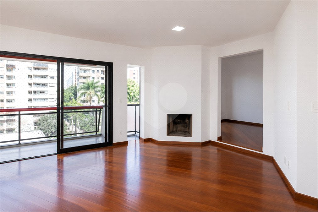 Apartamento à venda com 3 quartos, sendo 1 suíte, em Vila Mascote, São Paulo, SP
