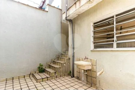 Sobrado à venda com 3 quartos, sendo 1 suíte,  em Vila Gustavo, São Paulo, SP