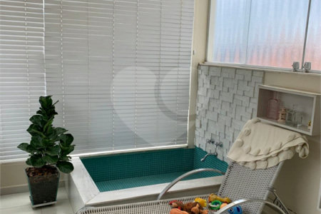 Casa à venda com 2 suítes em Condomínio Loteamento Quadra dos Príncipes, Atibaia, SP