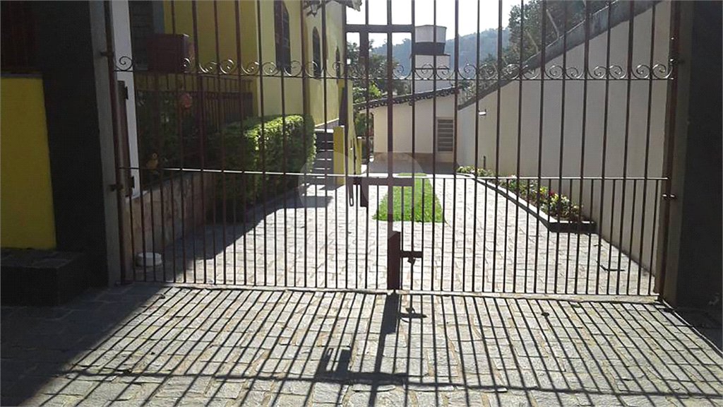 Chácara à venda com 5 quartos, sendo 3 suítes, em Vitória Régia, Atibaia, SP