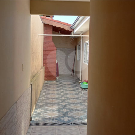 Sobrado à venda com 4 quartos, sendo 1 suíte,  em Parque das Paineiras, Sorocaba, SP