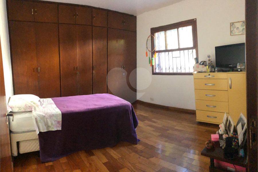 Casa Térrea Assobradada Barro branco 4 dorms 7 vagas