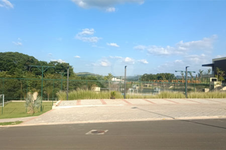 Terreno à venda no condomínio Ville Sainte Anne, Campinas - SP